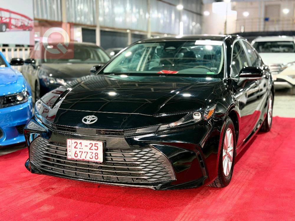 تۆیۆتا کامری